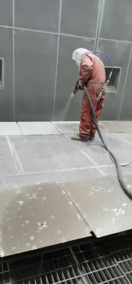 喷砂房工作视频